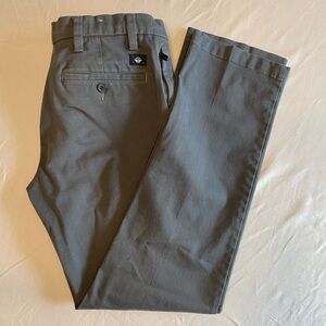 Dockers Men's Straight Fit Cotton Stretch Grey Pant Size 30x30